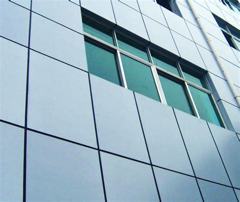 aluminum fabrication companies in dubai|rainbow aluminium company.